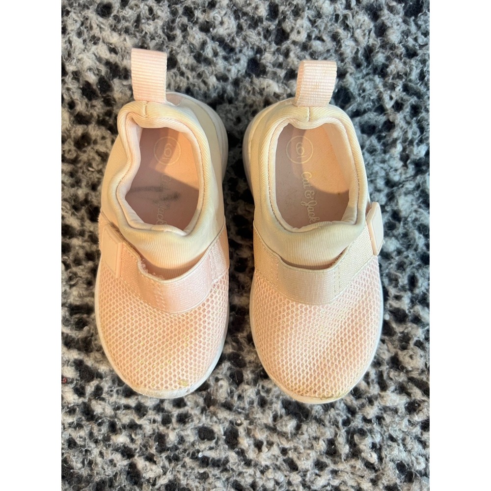 Girl's Pink Cat & Jack Slip Ons Size 6‎